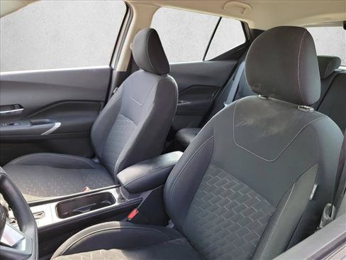 Used 2024 Nissan Kicks SV w/ Interior Electronics Package FWD image 13