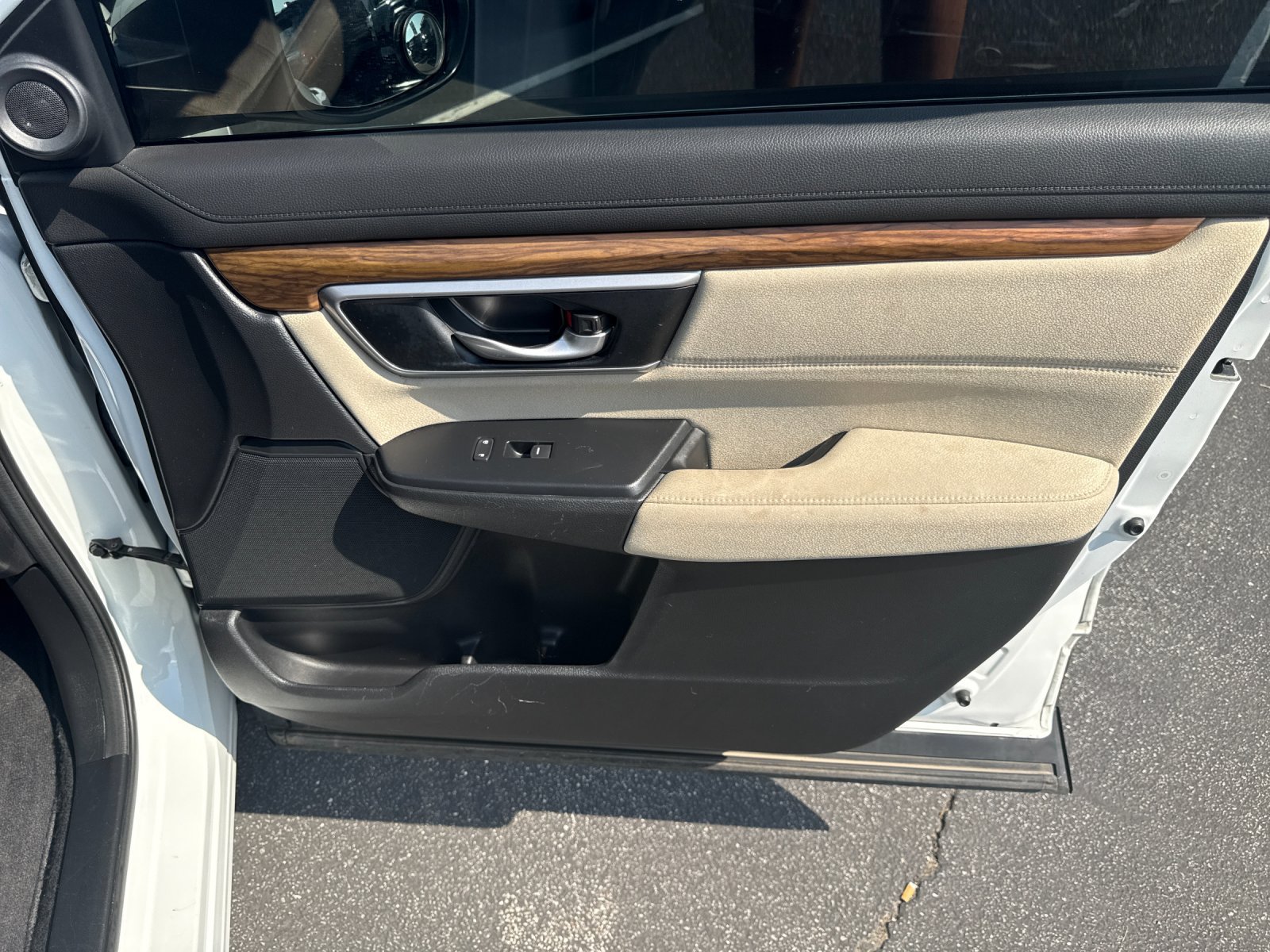 Used 2020 Honda CR-V EX image 28