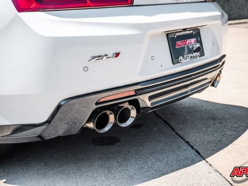 Used 2018 Chevrolet Camaro ZL1 RWD image 39