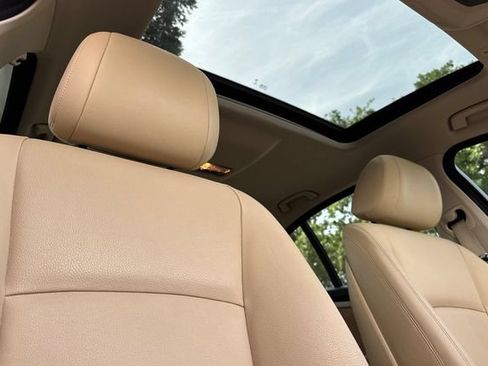 Used 2016 BMW 535i Sedan RWD image 20