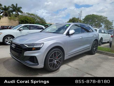 Used 2021 Audi Q8 Premium Plus image 3
