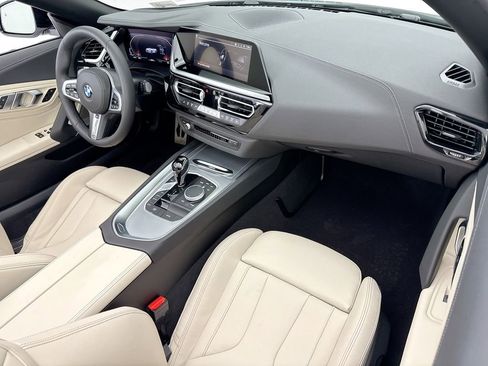 New 2026 BMW Z4 sDrive30i w/ Premium Package image 24