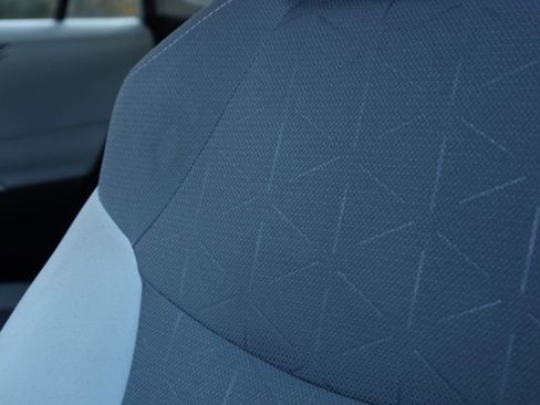 Used 2022 Toyota RAV4 XLE w/ Convenience Package image 35