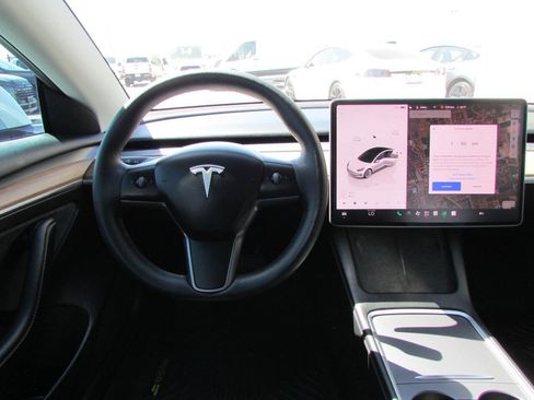 Used 2023 Tesla Model 3 Standard Range RWD image 25