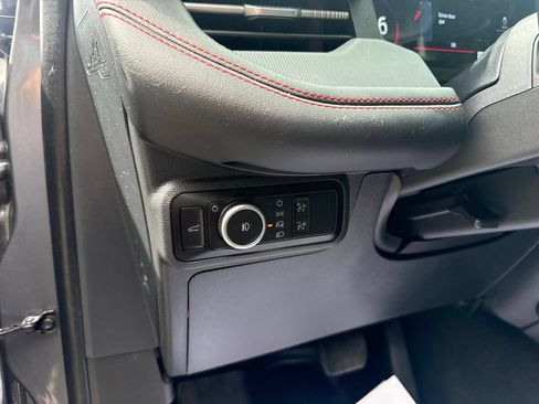 Used 2025 Ford Explorer ST AWD/4WD image 15