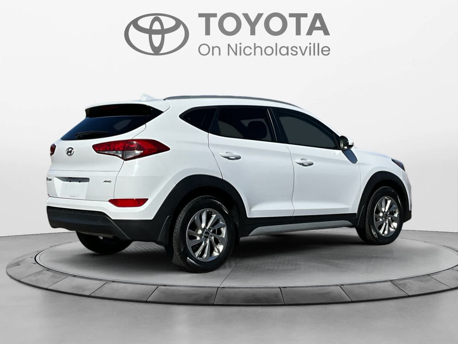 Used 2018 Hyundai Tucson SEL w/ Cargo Package AWD/4WD image 5