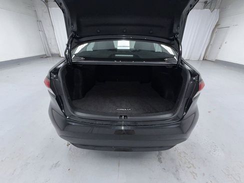 Used 2021 Toyota Corolla LE w/ Carpet Mat Package (TMS) FWD image 16