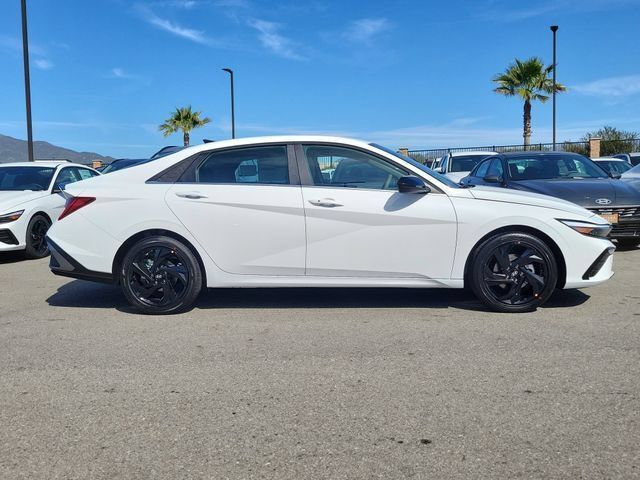 New 2026 Hyundai Elantra SEL Sport Premium FWD image 24