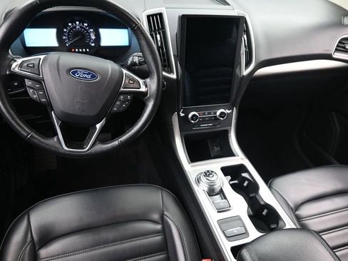 Used 2024 Ford Edge SEL AWD/4WD image 14
