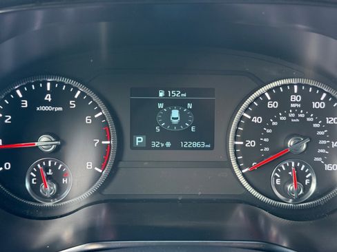 Used 2022 Kia Telluride LX image 24