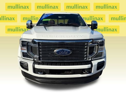 Certified 2022 Ford F450 Platinum w/ FX4 Off-Road Package image 12