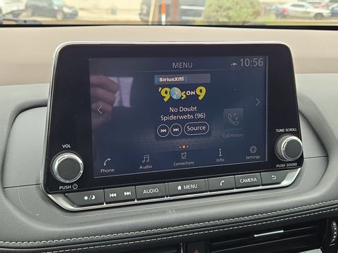 Used 2021 Nissan Rogue SL FWD image 19