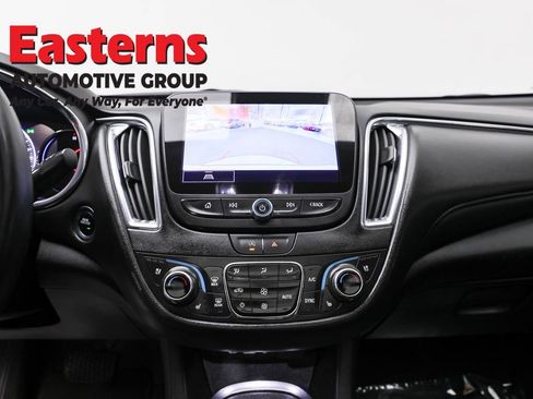 Used 2024 Chevrolet Malibu LT image 12