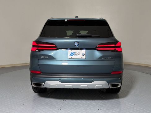 Used 2025 BMW X5 xDrive50e AWD/4WD image 10
