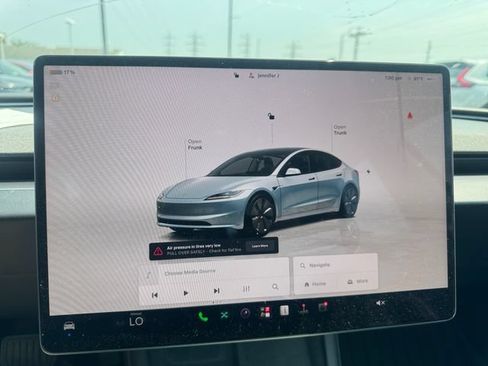 Used 2024 Tesla Model 3 RWD image 16