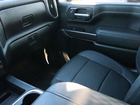 Used 2023 Chevrolet Silverado 3500 LTZ w/ LTZ Convenience Package image 47