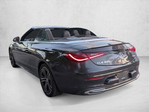 Used 2024 Mercedes-Benz CLE 300 4MATIC Cabriolet image 7