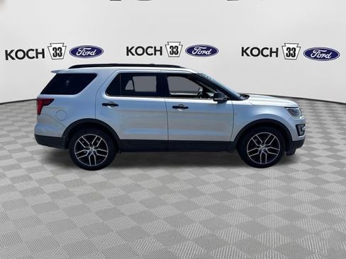Used 2016 Ford Explorer Sport w/ Equipment Group 401A AWD/4WD image 9