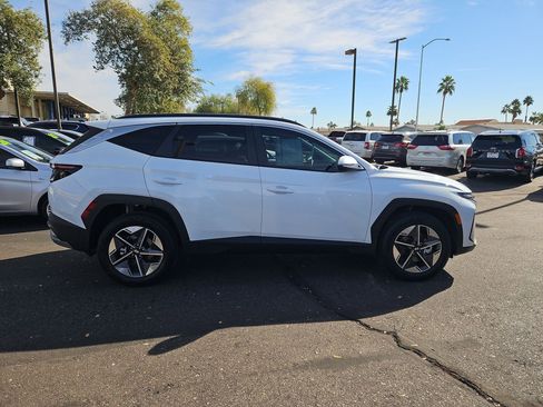 Certified 2025 Hyundai Tucson SEL image 4