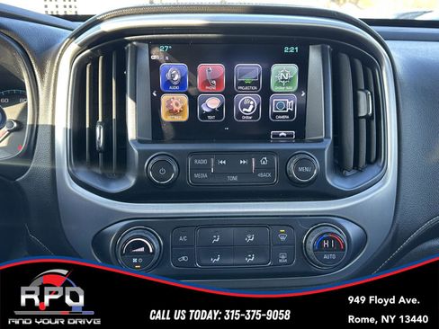 Used 2018 GMC Canyon SLE w/ SLE Convenience Package image 19