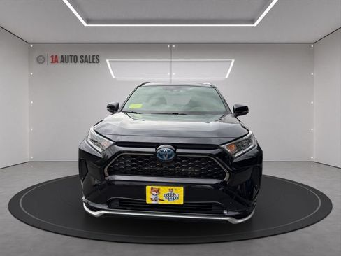 Used 2021 Toyota RAV4 SE AWD/4WD image 8