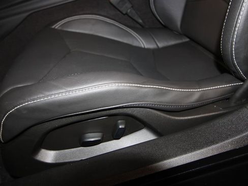 Used 2023 Chevrolet Corvette Stingray Coupe w/ 1LT image 9