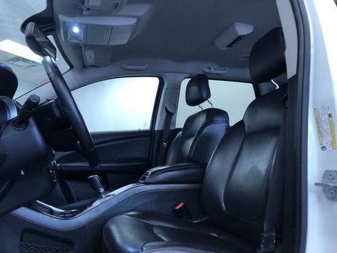 Used 2017 Dodge Journey GT image 19