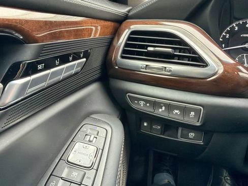 Used 2019 Genesis G90 3.3T Premium AWD/4WD image 24