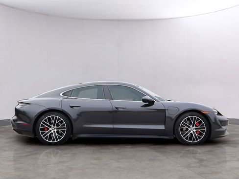 Used 2020 Porsche Taycan 4S image 8