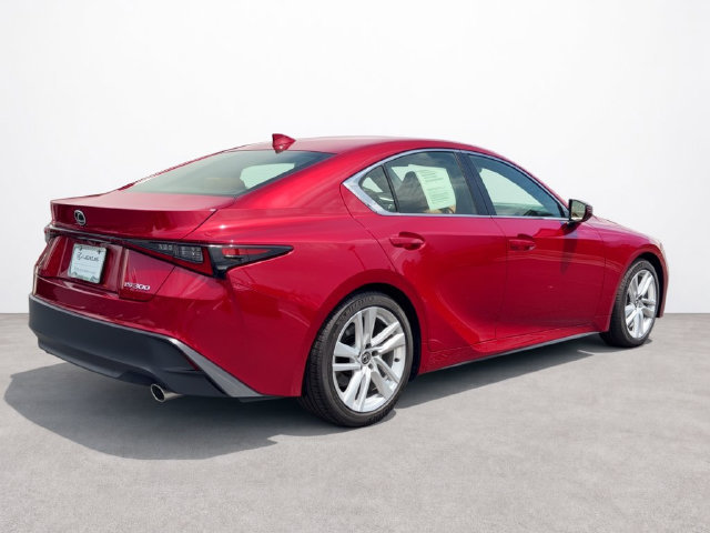 Used 2024 Lexus IS 300 w/ Comfort Package RWD image 5