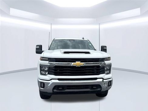 Used 2025 Chevrolet Silverado 2500 LT AWD/4WD image 14