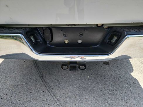 Used 2018 RAM 1500 Tradesman w/ Popular Equipment Group RWD image 9