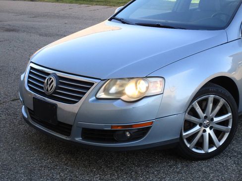 Used 2007 Volkswagen Passat 3.6 image 24