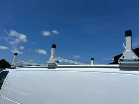 Used 2019 GMC Savana 2500 w/ Driver Convenience Package image 8