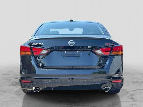 New 2026 Nissan Altima 2.5 SR FWD image 3