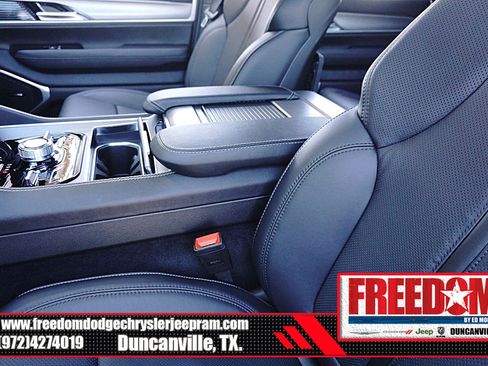 New 2025 Jeep Wagoneer Series II image 37