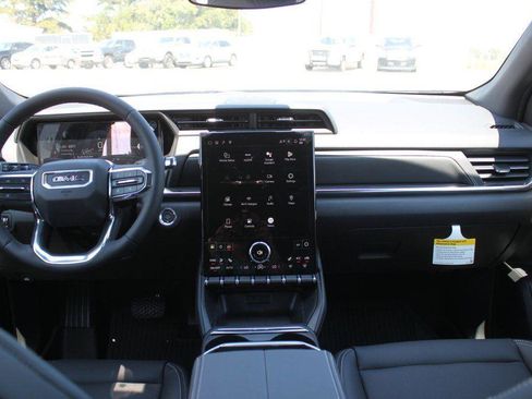 New 2026 GMC Terrain Elevation w/ Elevation Premium Package image 7