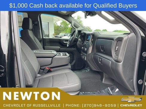 New 2026 Chevrolet Silverado 2500 Custom w/ Custom Value Package AWD/4WD image 18