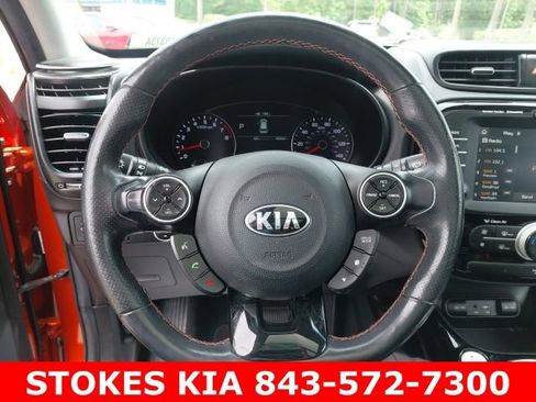 Used 2018 Kia Soul ! w/ Tech Package FWD image 11