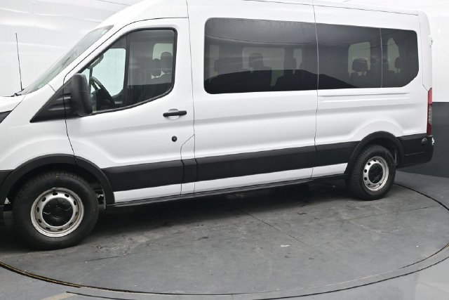 Used 2024 Ford Transit 350 XL RWD image 3