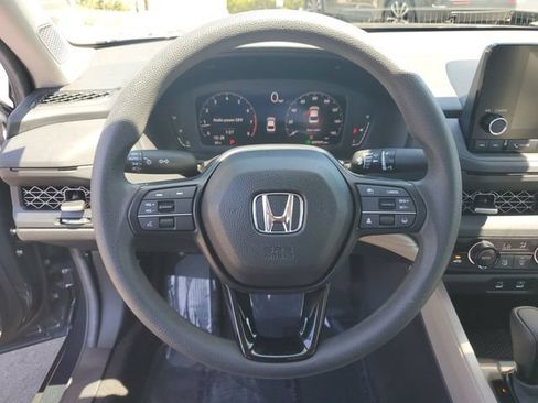 Certified 2025 Honda Accord SE image 26