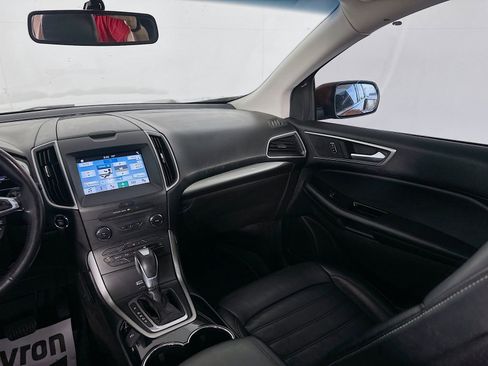 Used 2017 Ford Edge SEL w/ Equipment Group 201A FWD image 24