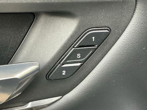 Used 2020 RAM 1500 Limited w/ Protection Group AWD/4WD image 17