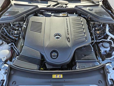 New 2026 Mercedes-Benz E 450 4MATIC Sedan image 17