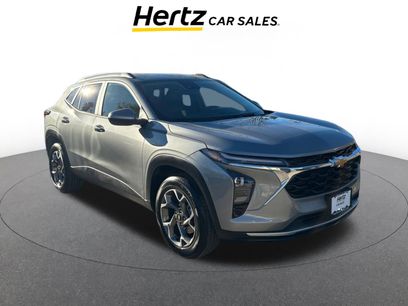 Used 2025 Chevrolet Trax LT