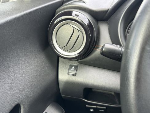 Certified 2019 Nissan Kicks SR w/ SR Premium Package FWD image 27