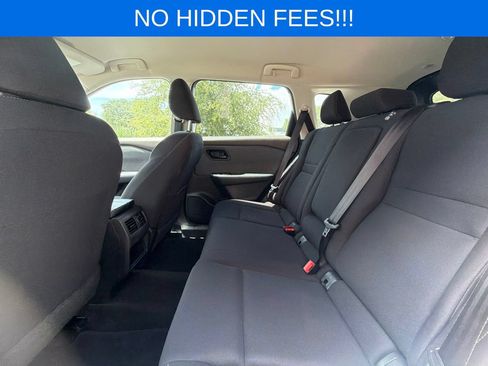 Used 2023 Nissan Rogue S FWD image 39