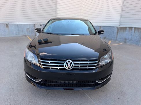Used 2014 Volkswagen Passat TDI SE FWD image 8
