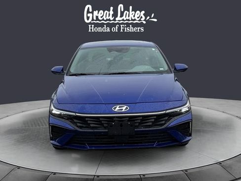 Used 2025 Hyundai Elantra SEL FWD image 8