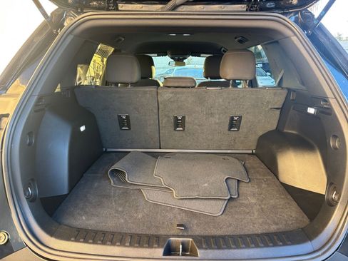 Used 2025 Chevrolet Equinox LT image 31